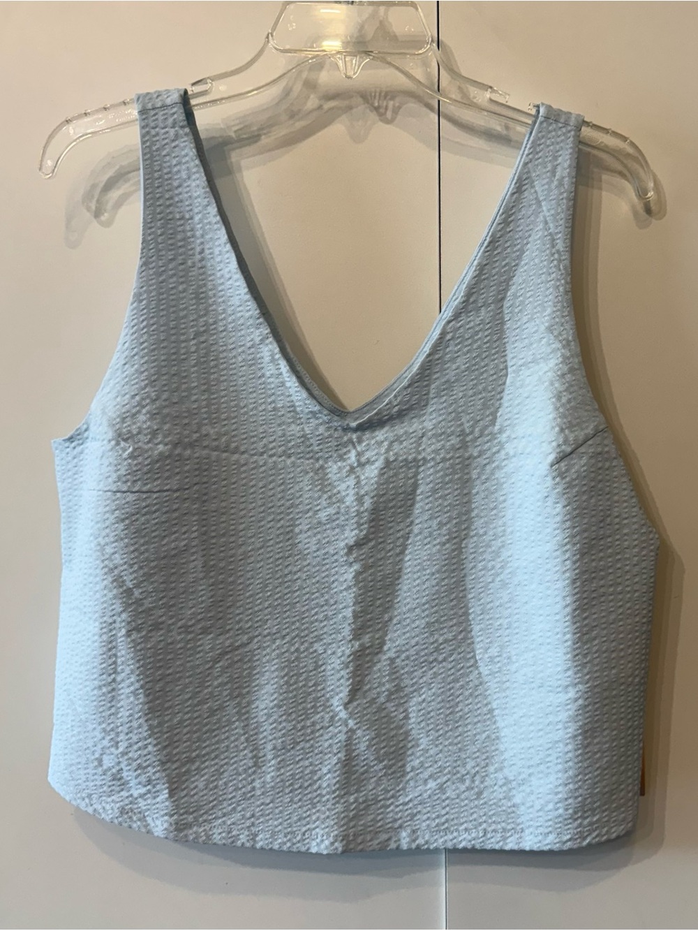 Vuori Villa Textured Cropped Tank Top - Light Blue NWT, Size M
